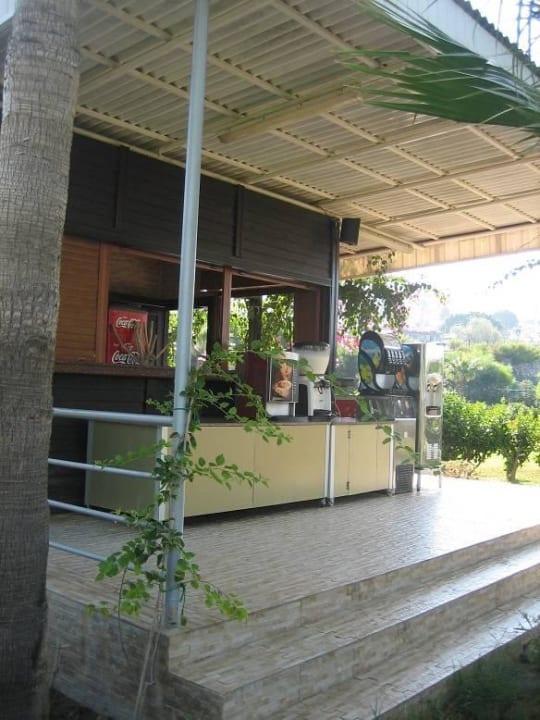 Bar przy plaży Kırbıyık Resort Hotel - Alanya