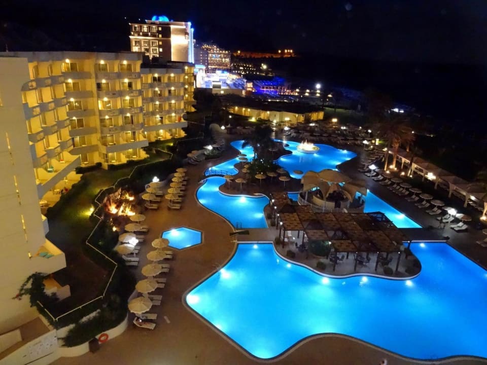 Nachtaufnahme Rodos Palladium Leisure & Wellness