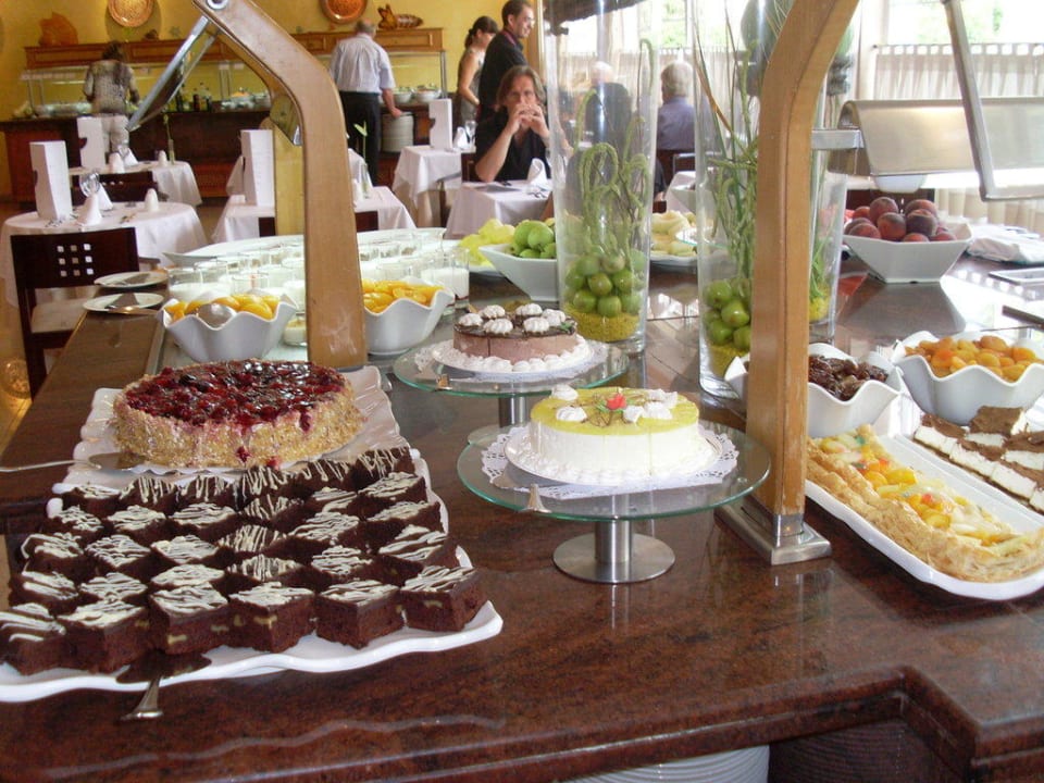 Ein kleiner Einblick ins Dessertbuffet. VIVA Golf - Adults only 18+
