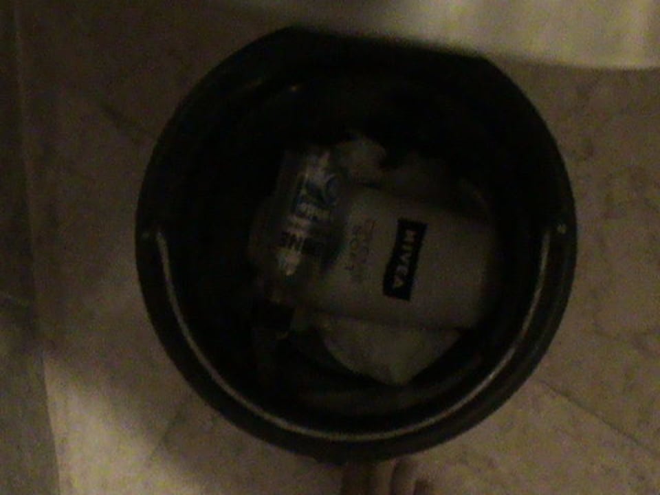 Kübel im Badezimmer Continental Hotel Hurghada