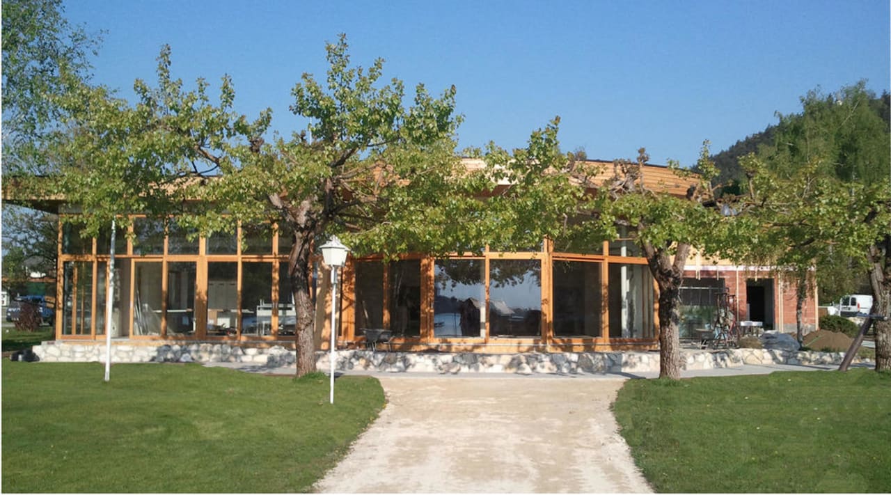 Neu: Café-Restaurant Seerose im Strandbad Krainz Hotel Krainz