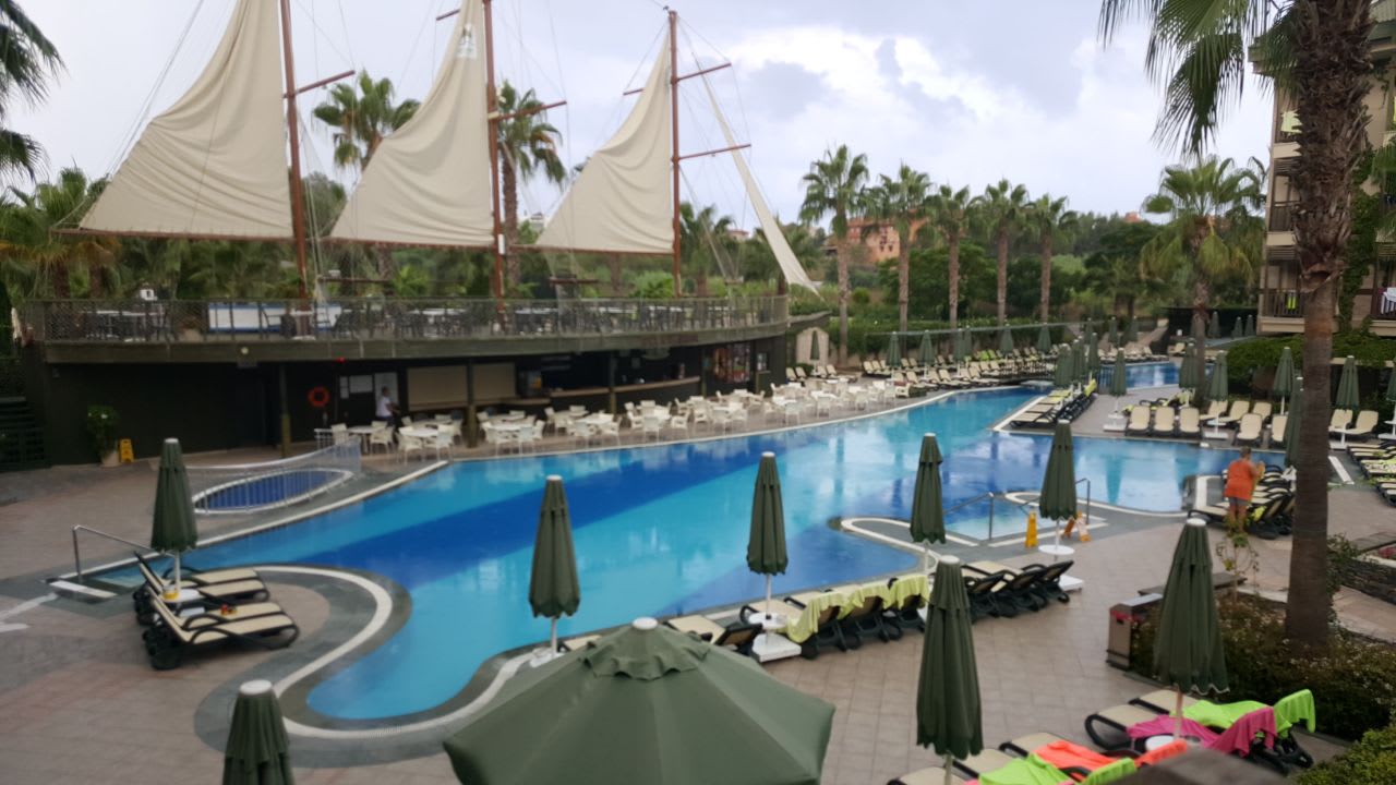 Pool Can Garden Resort