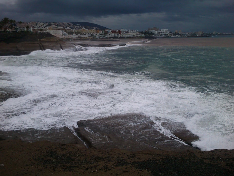 Ближайший пляж перед штормом вечер 10 декабря Adrián Hoteles Colón Guanahaní - Adults only