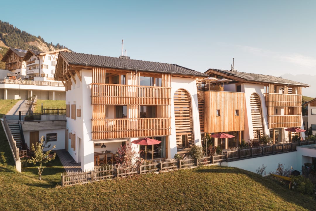 Außenansicht Chesa Muntanella - Chalet  Suites