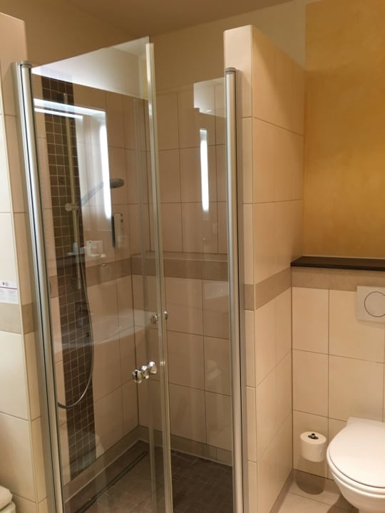 Dusche Hotel am Vitalpark