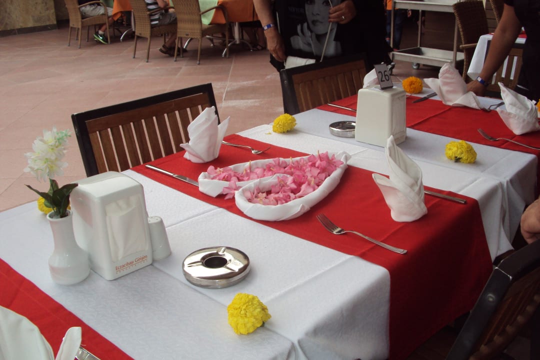 Reservierter Tisch am türkischen Abend Calimera Hane Garden