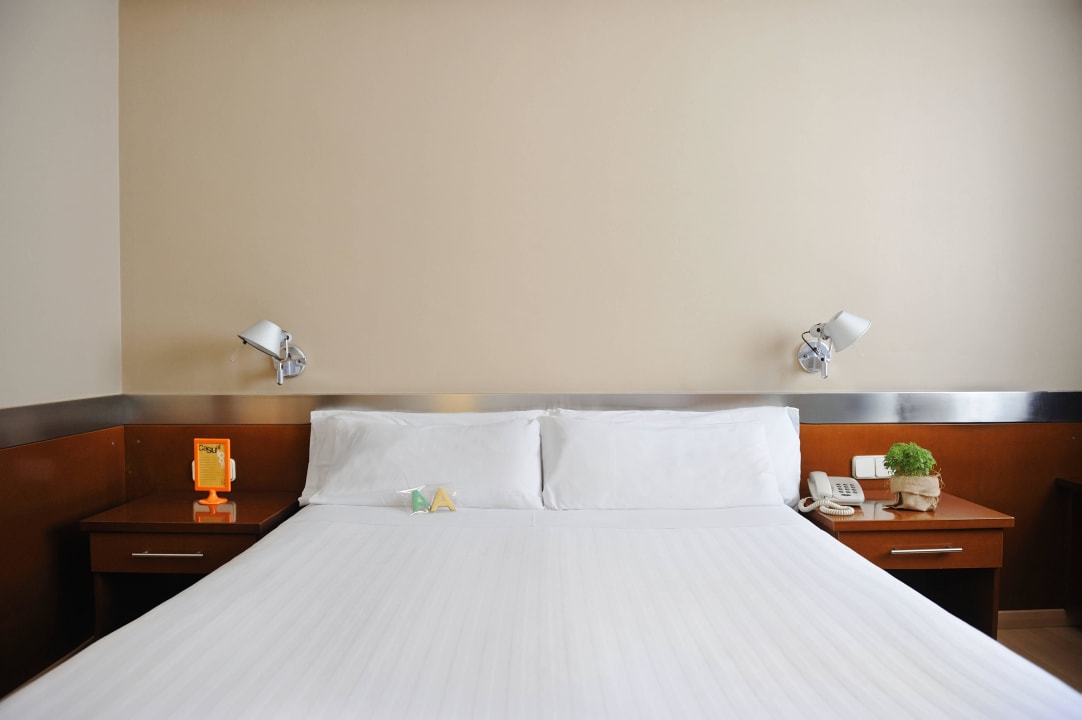 Double Room Hotel Tres Torres Atiram