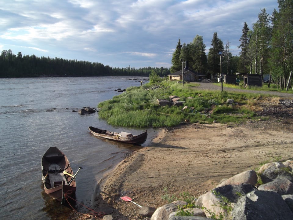 Fluss Hotel Harriniva Feriendorf