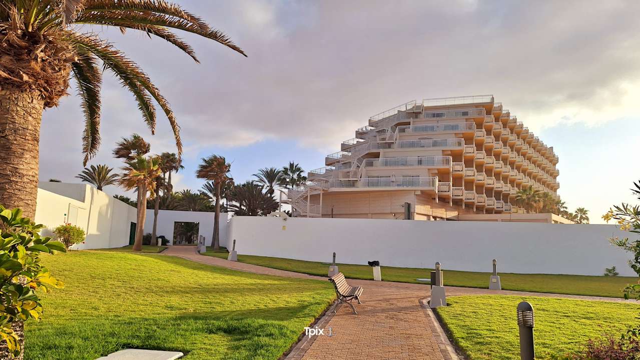 Außenansicht Hotel Riu Palace Tres Islas