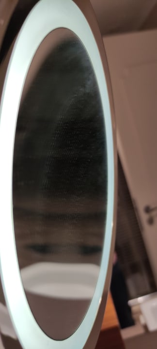 Zimmer Well Palace Side