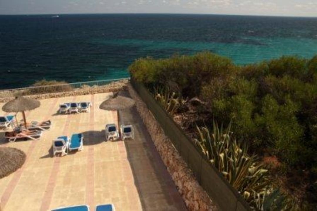 Taras dla zażywających kąpieli slonecznej Globales America