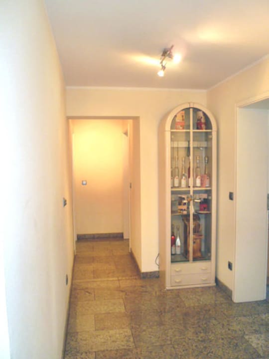 Flur zum Zimmer Gästehaus Marietta