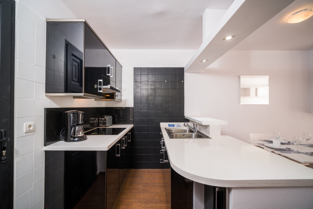 Zimmer Apartments Los Rosales