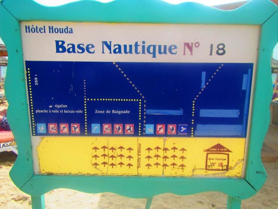 Strand (begrenztes Schwimmen und Achtung Quallen) Houda Golf & Beach Club