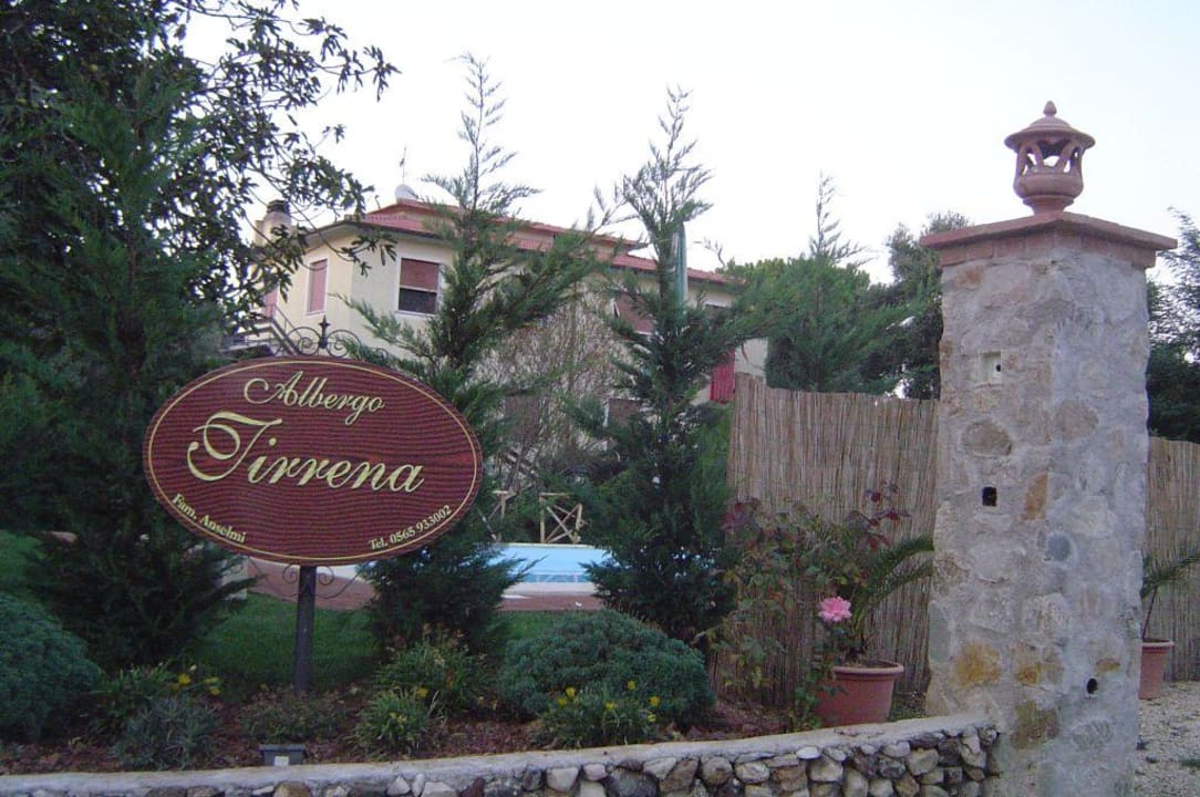 Hotel Tirrena Eingangsbereich Hotel Tirrena