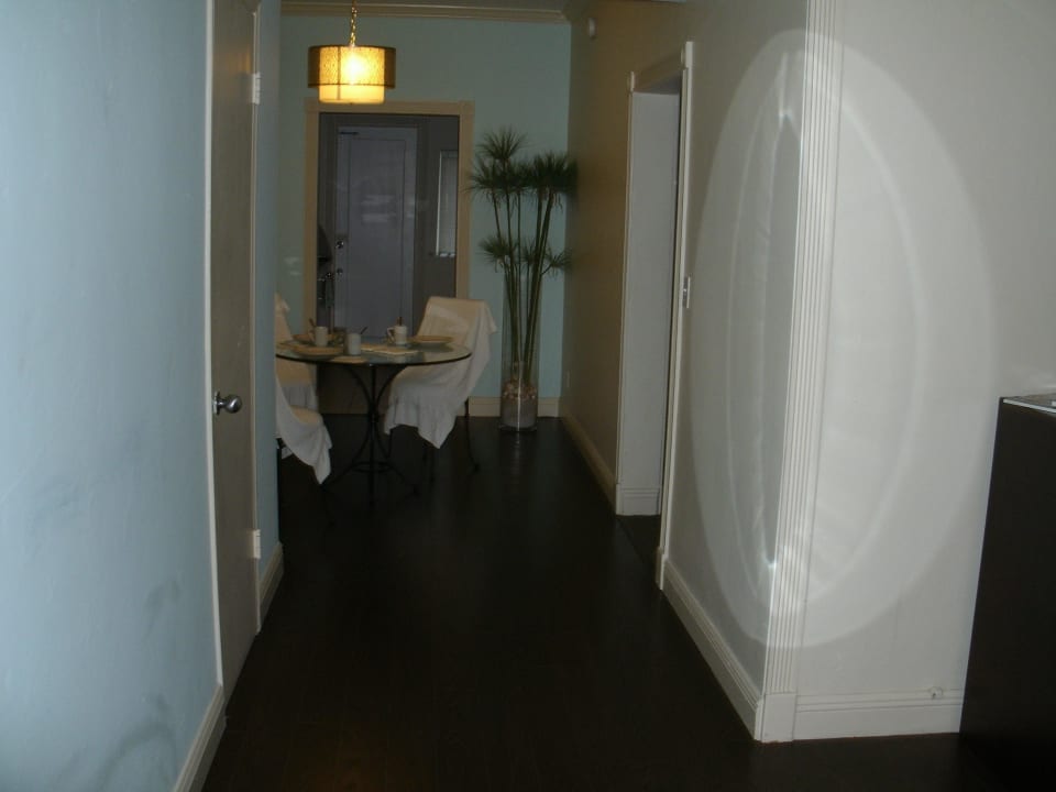 "Blick auf die Essecke" Dorchester South Beach - Hotel & Suites (Miami