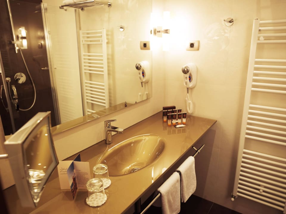 Bathroom Grand Hotel Portoroz - LifeClass Hotels & Spa