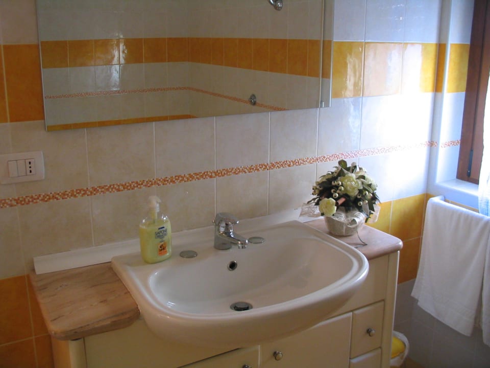 Bagno Janas de Mar Room Rentals