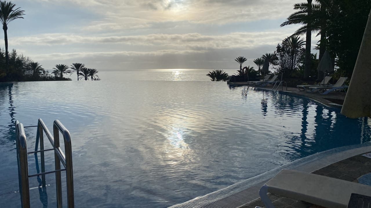 Pool R2 Rio Calma Hotel & Spa & Conference
