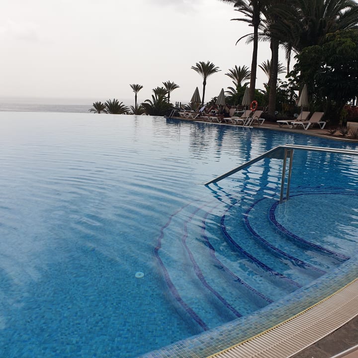 Pool R2 Rio Calma Hotel & Spa & Conference