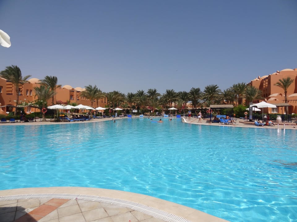 Die Poolanlage war zumeist leer Jaz Makadi Oasis Resort