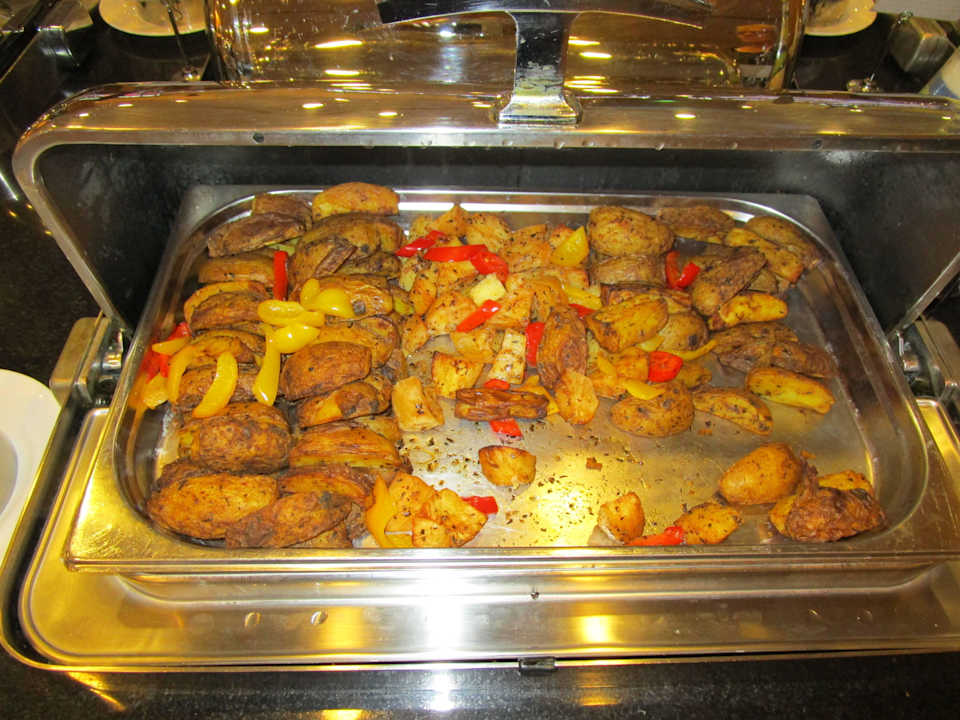 Warmes Buffet Aydinbey Kings Palace & Spa