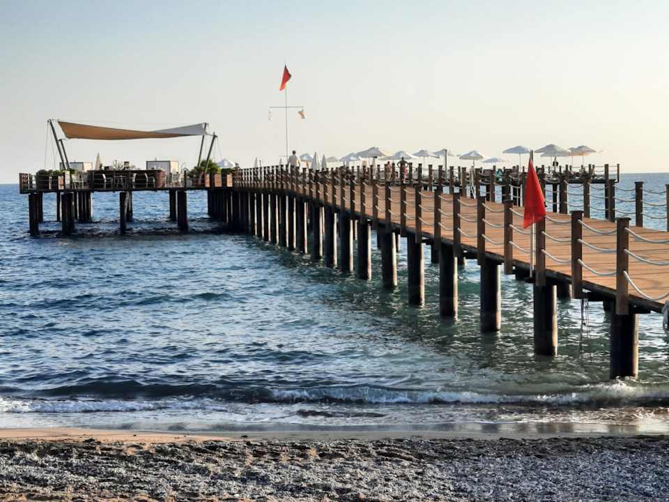 Strand Xanadu Resort Hotel