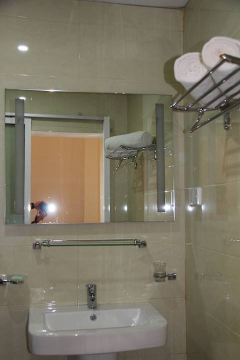 Bad Olympus Plaza Hotel