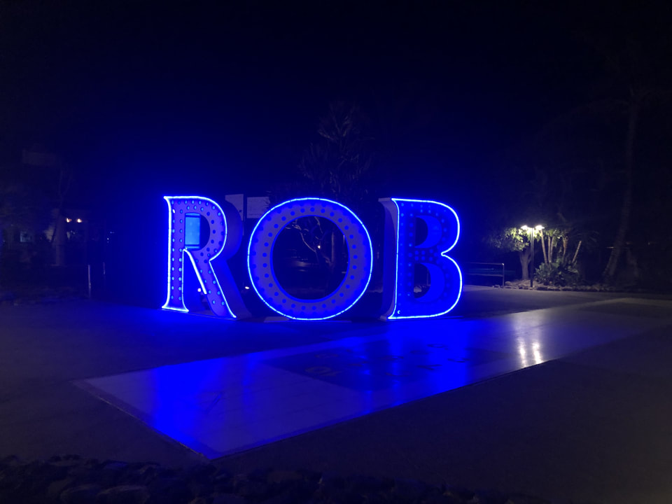 Sonstiges ROBINSON ESQUINZO PLAYA