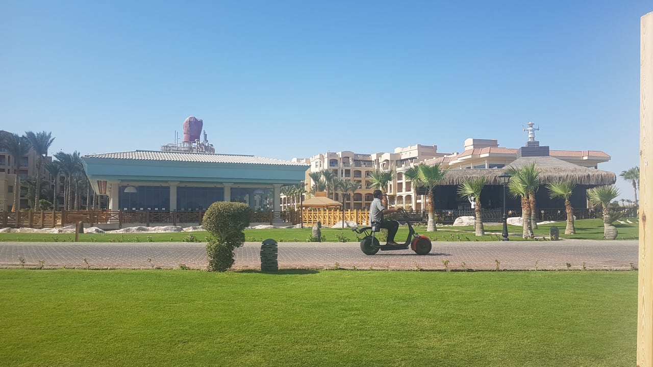 Außenansicht Tropitel Sahl Hasheesh