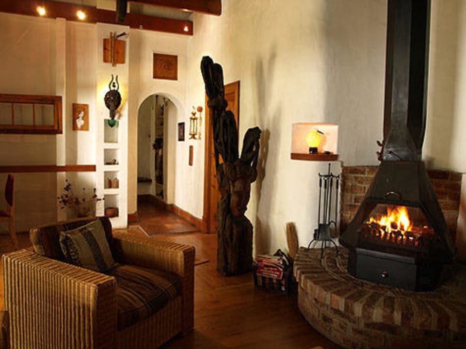 Lobby/Gäste-Lounge Old Thatch Lodge