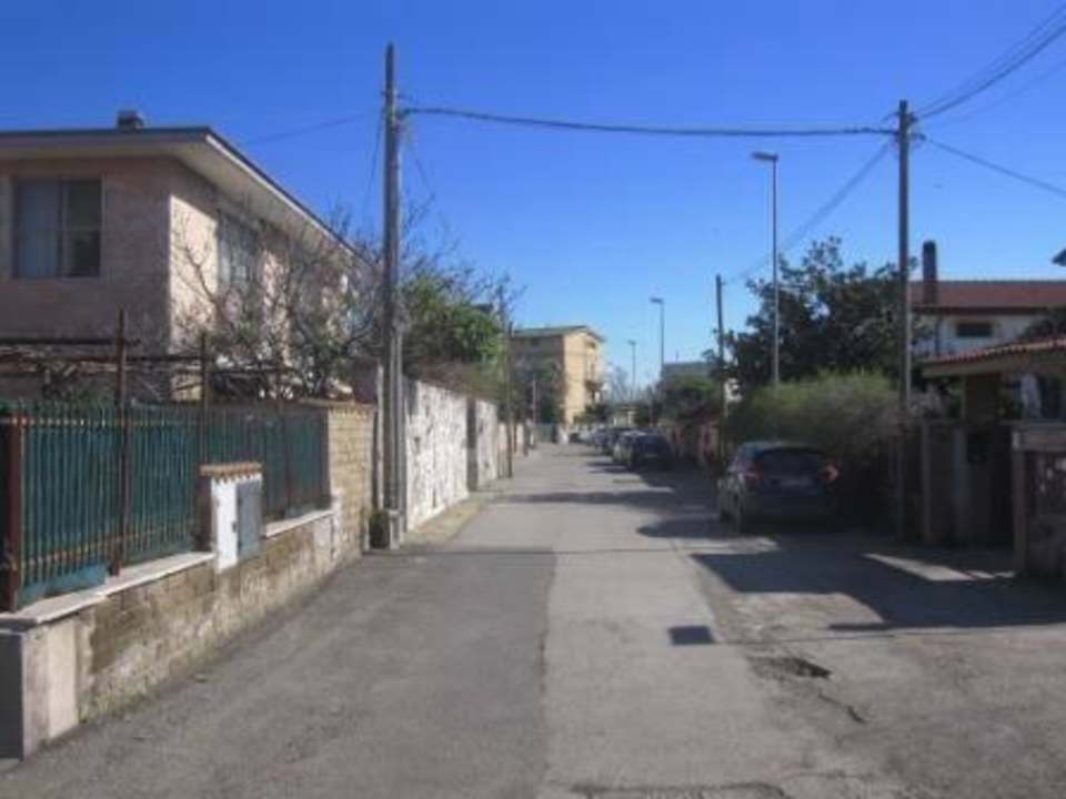 Das B&B befindet sich am Ende dieser Straße B&B Ostia Antica Suite