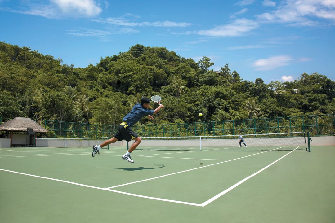 Tennis Courts Hotel Shangri-La's Boracay Resort & Spa