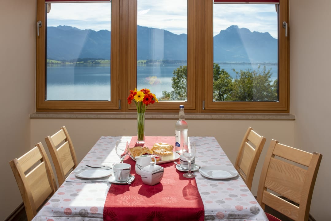 Ausblick Seehotel & Appartements Schnöller