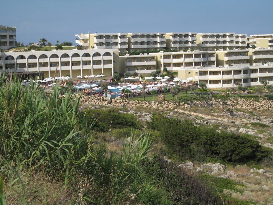 Hotelansicht von Süden Hotel Kalithea Mare Palace