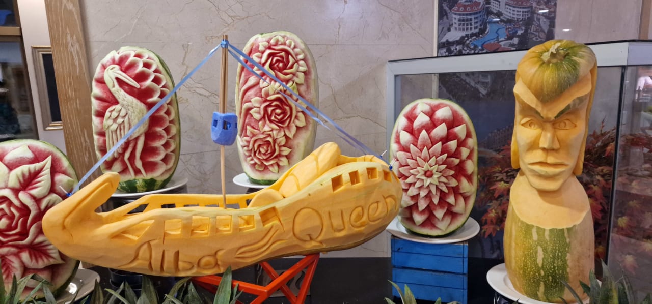 Gastro Alba Queen Hotel