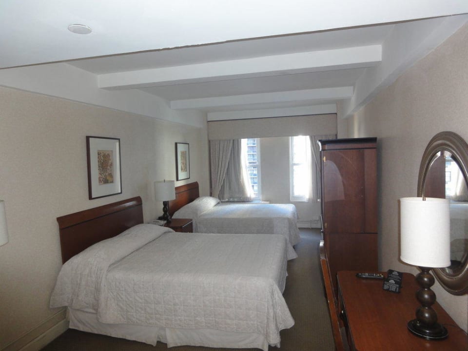 Schlafbereich grosszügig Hotel Edison