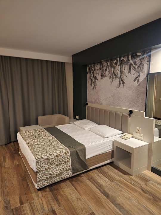 Zimmer Seaden Sea World Resort & Spa