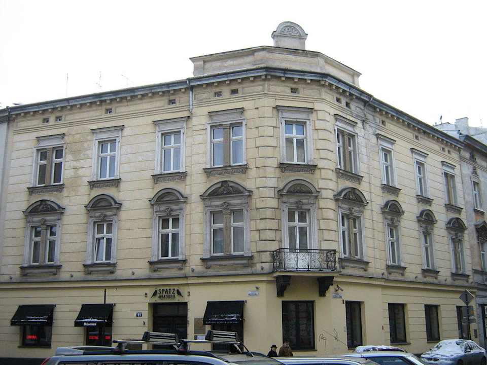 Eingang Spatz Aparthotel