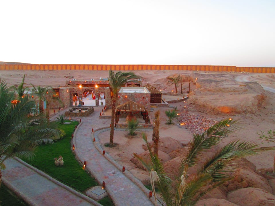 Blick über ägyptisches Restaurant von oben SUNRISE Royal Makadi Resort