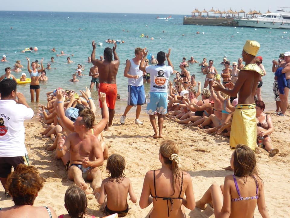 Mittagsspiele Beach Albatros Resort
