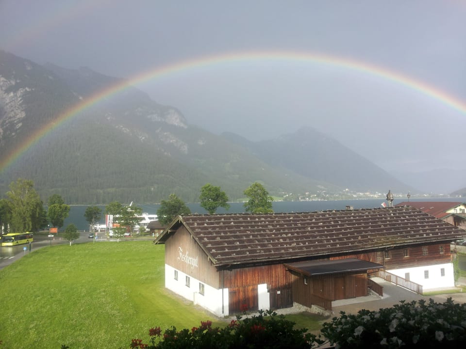 Aussicht vom Balkon Das Karwendel - Ihr Wellness Zuhause am Achensee