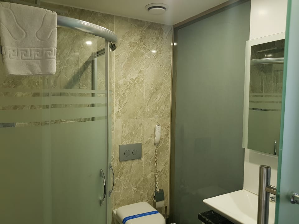 Zimmer Forum Suite Otel