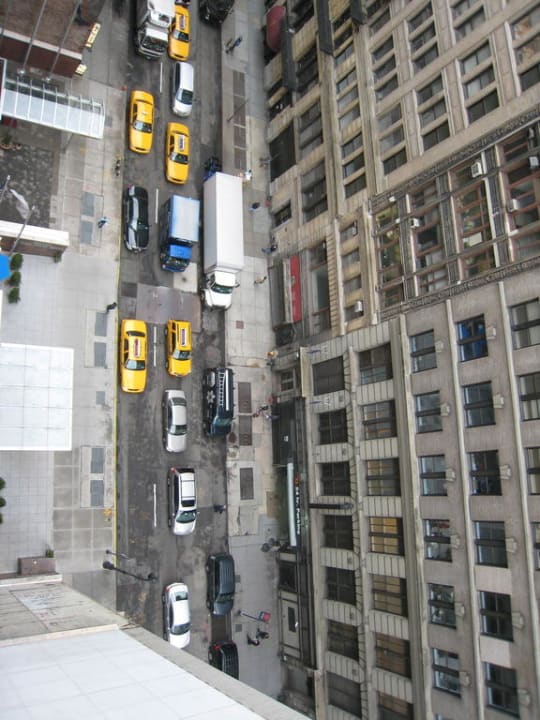 Blick aus dem Fenster nach unten Hotel Hilton Garden Inn New York/West 35th Street