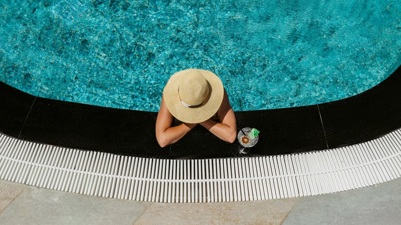 Pool allsun Numa Club Side