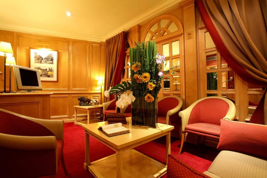 Lobby Hotel Royal Saint Michel