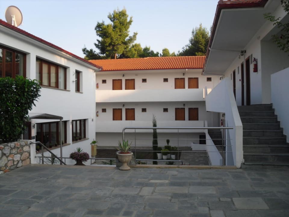 Unser Wohnblock Philoxenia Hotel