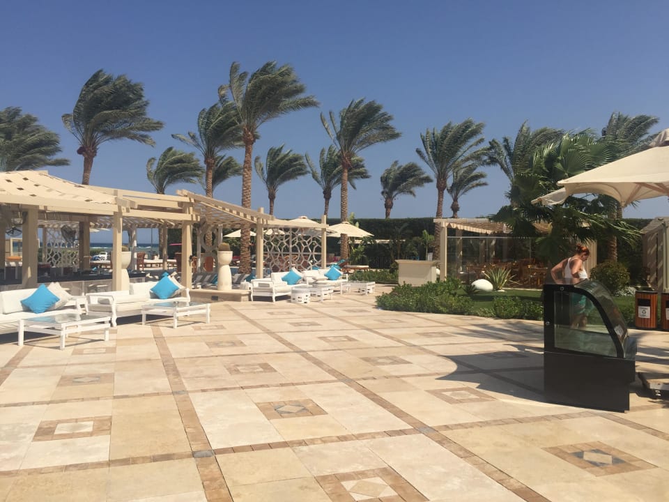 Hotel Premier Le Reve Hotel & Spa