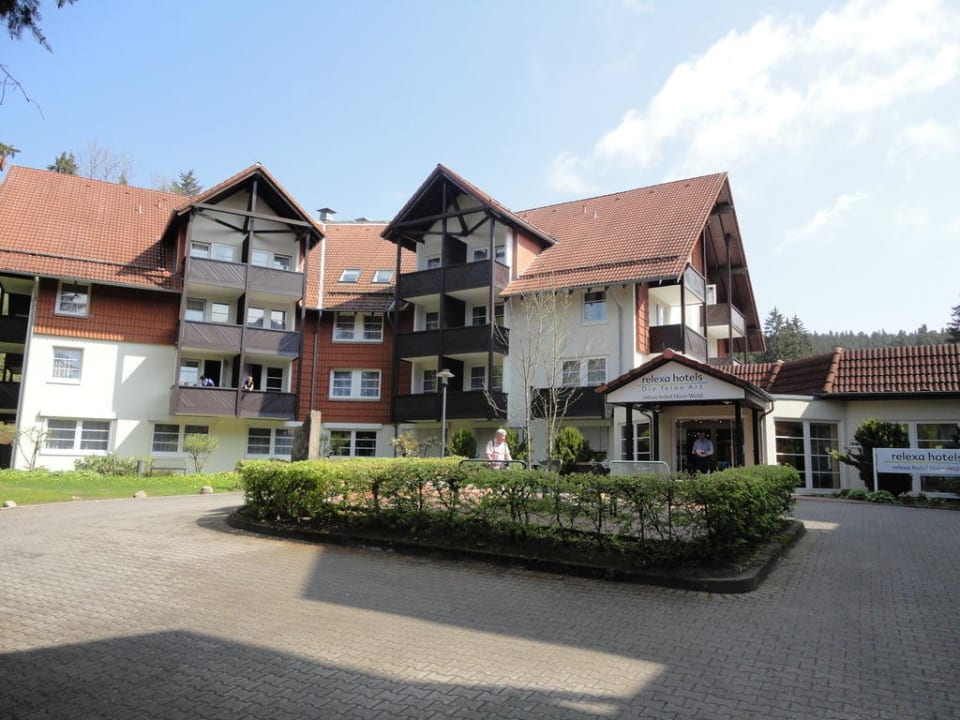 Hotelvorfahrt Relexa Hotel Harz-Wald