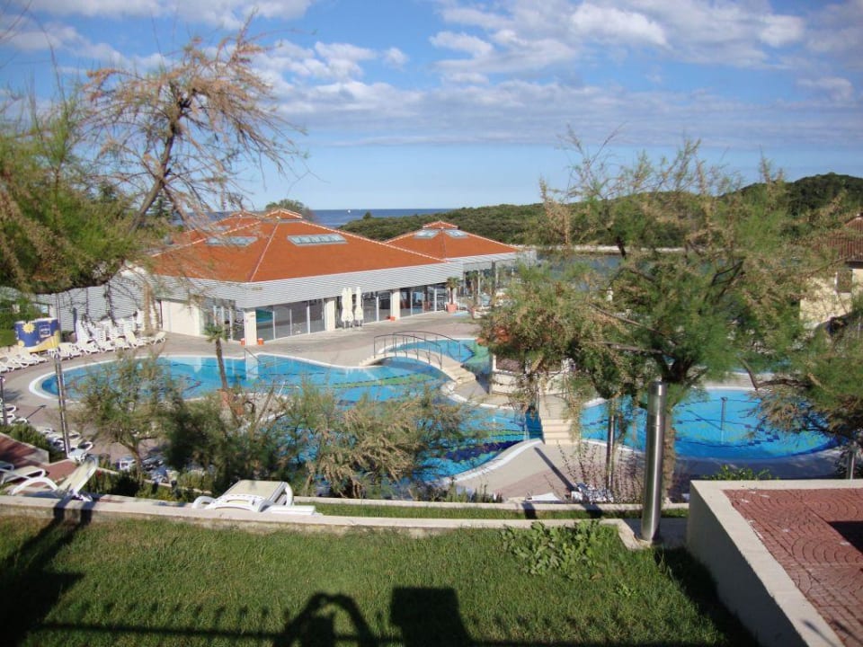 Poolbereich Maistra Select Belvedere Resort